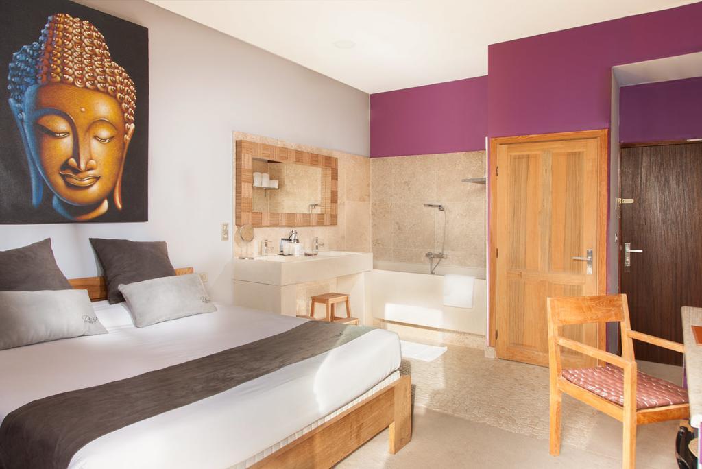Hotel Restaurant Spa Disini Montpellier Est, The Originals Relais Castries Esterno foto